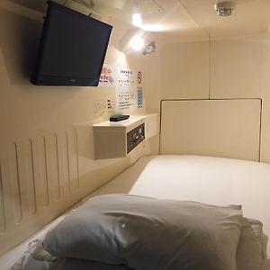 Standard Single Capsule Room